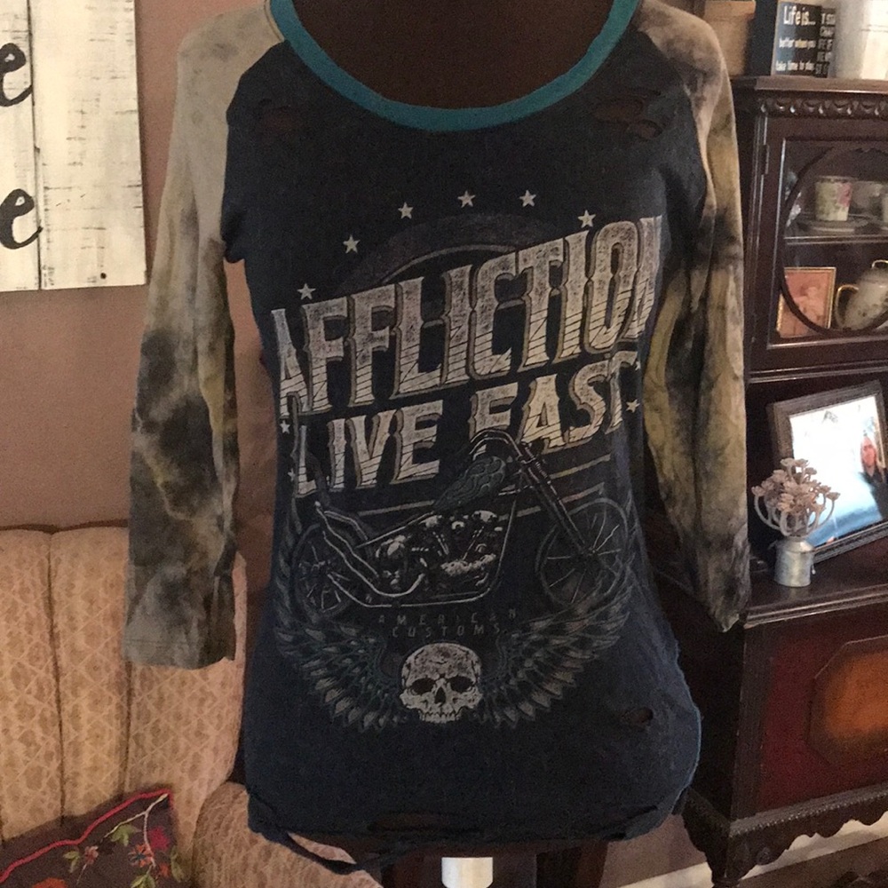Affliction medium distressed baseball tee